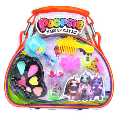 Грим със аксесоари в чанта